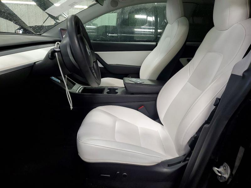 Продажа на аукционе авто 2021 Tesla Model Y, vin: 5YJYGAEE4MF247151, номер лота: 49468686