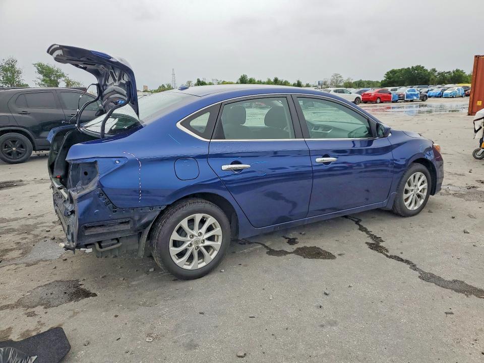 48902716 :رقم المزاد ، 3N1AB7AP2JL652872 vin ، 2018 Nissan Sentra مزاد بيع