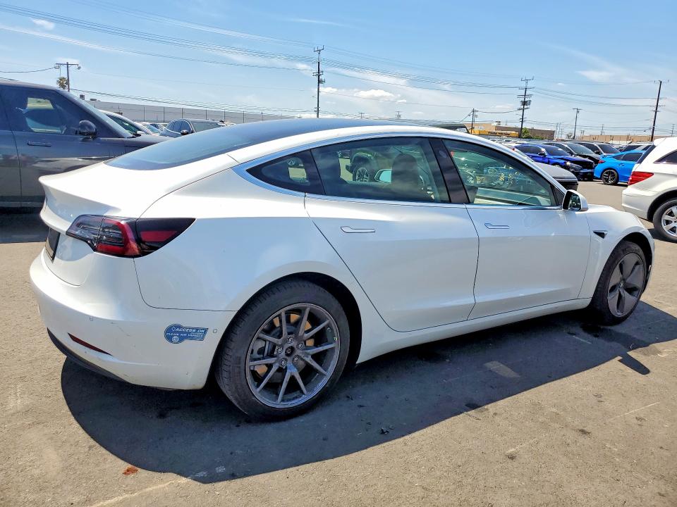 Продаж на аукціоні авто 2019 Tesla Model 3, vin: 5YJ3E1EAXKF401243, номер лоту: 50131746