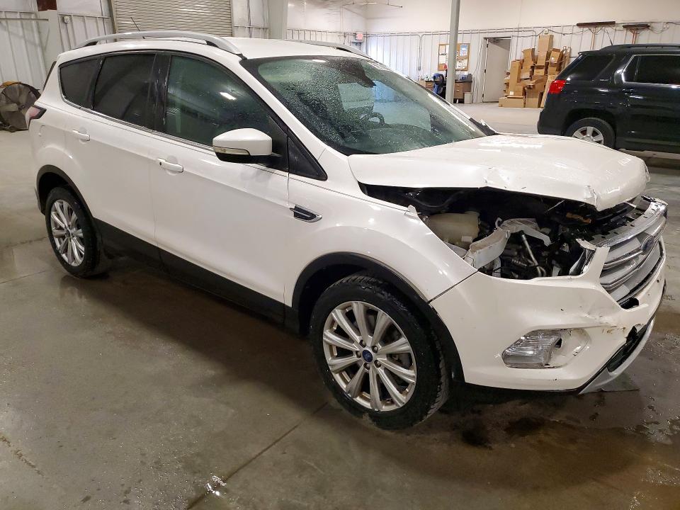Продажа на аукционе авто 2017 Ford Escape, vin: 1FMCU9JD9HUC64776, номер лота: 50778086