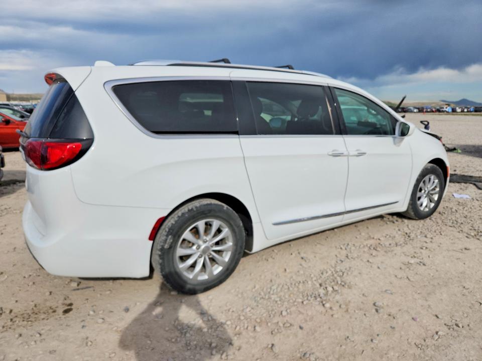 Aukcja sprzedaży 2019 Chrysler Pacifica, vin: 2C4RC1BGXKR626114, numer aukcji: 49111066