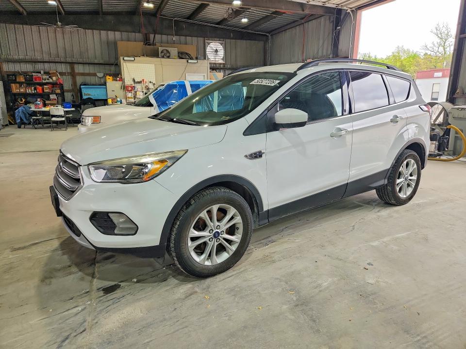 2018 Ford Escape მანქანა იყიდება აუქციონზე, vin: 1FMCU9GD8JUB39376, აუქციონის ნომერი: 50527286