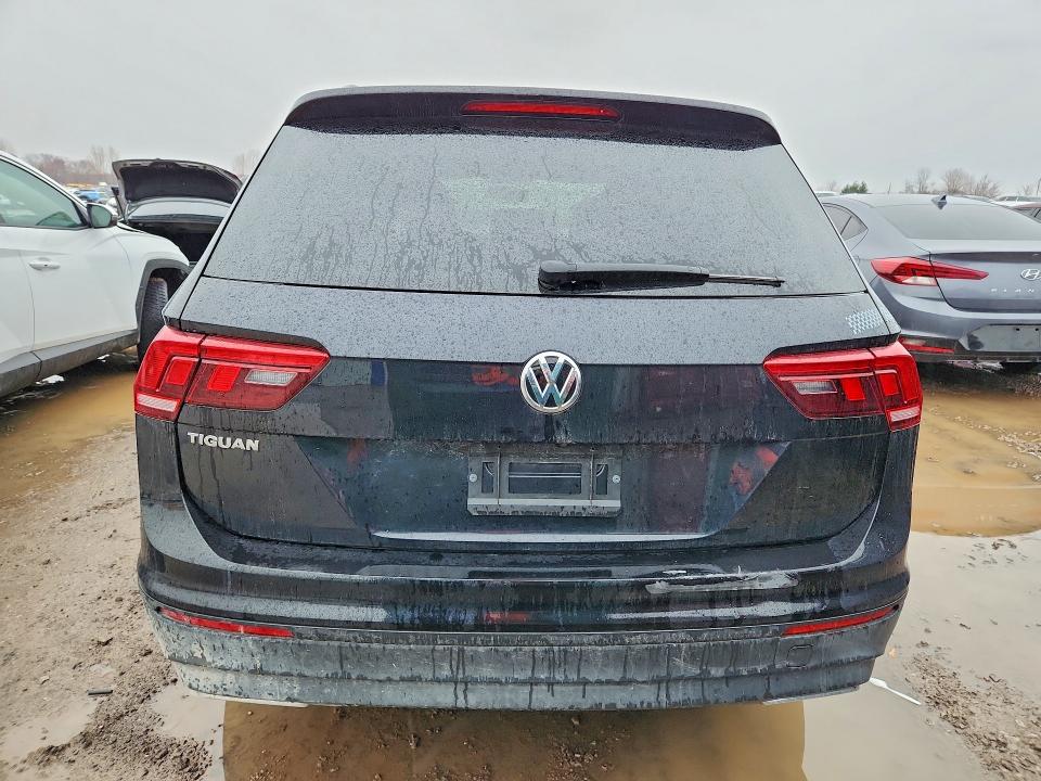 2019 Volkswagen Tiguan Trendline 2.0 Tsi 4dr Awd მანქანა იყიდება აუქციონზე, vin: 3VV0B7AX7KM013988, აუქციონის ნომერი: 46365176