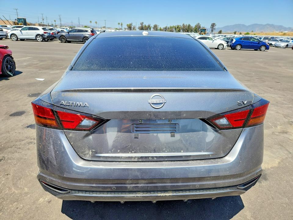 51717976 :رقم المزاد ، 1N4BL4DV9PN375563 vin ، 2023 Nissan Altima مزاد بيع