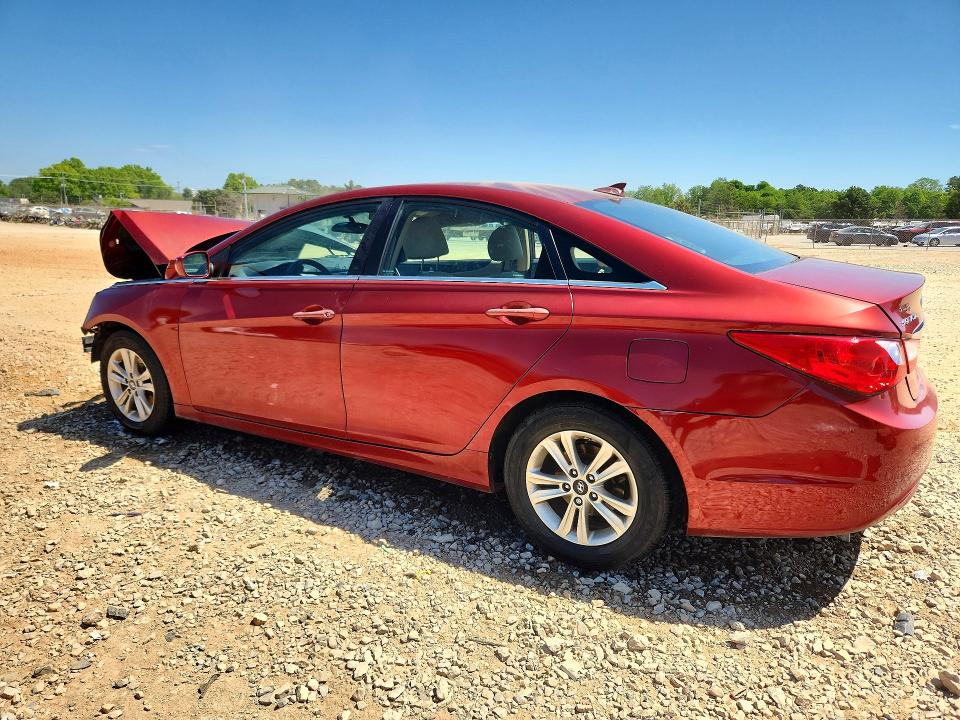 50239916 :رقم المزاد ، 5NPEB4AC3DH744362 vin ، 2013 Hyundai Sonata مزاد بيع