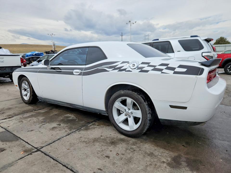 2013 Dodge Challenger მანქანა იყიდება აუქციონზე, vin: 2C3CDYAGXDH662945, აუქციონის ნომერი: 47661736