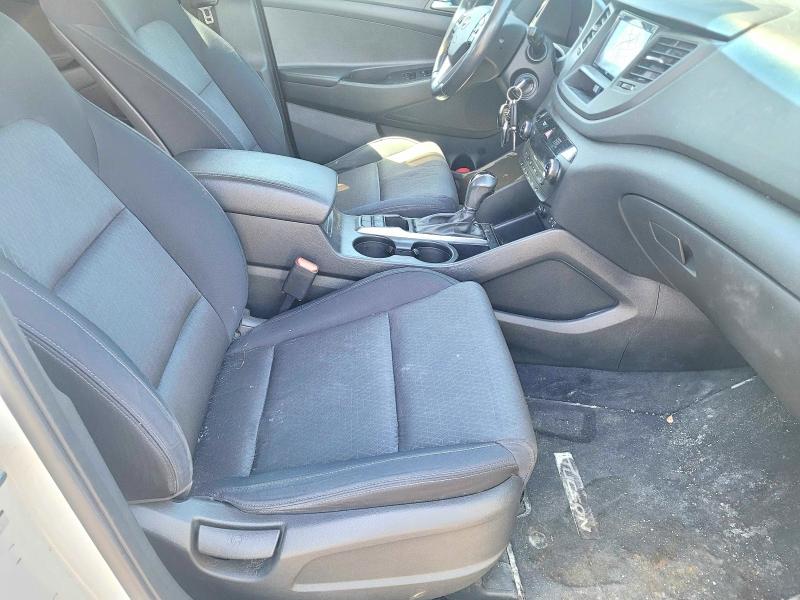 2016 Hyundai Tucson მანქანა იყიდება აუქციონზე, vin: KM8J3CA20GU086566, აუქციონის ნომერი: 50850866