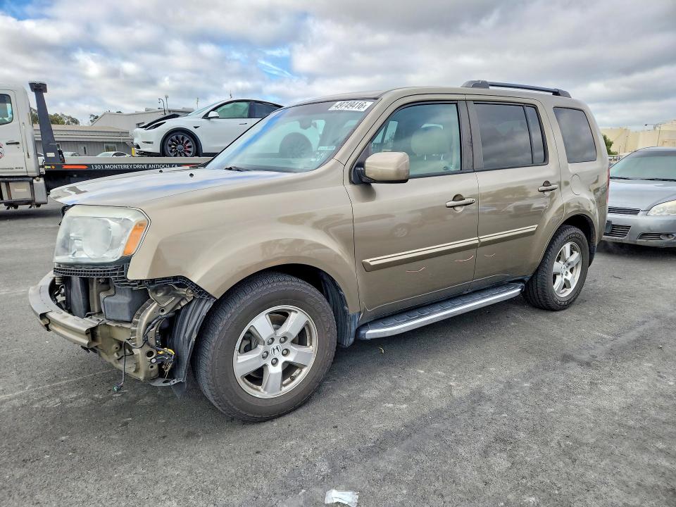 Auction sale of the 2011 Honda Pilot, vin: 5FNYF4H49BB105592, lot number: 49749416