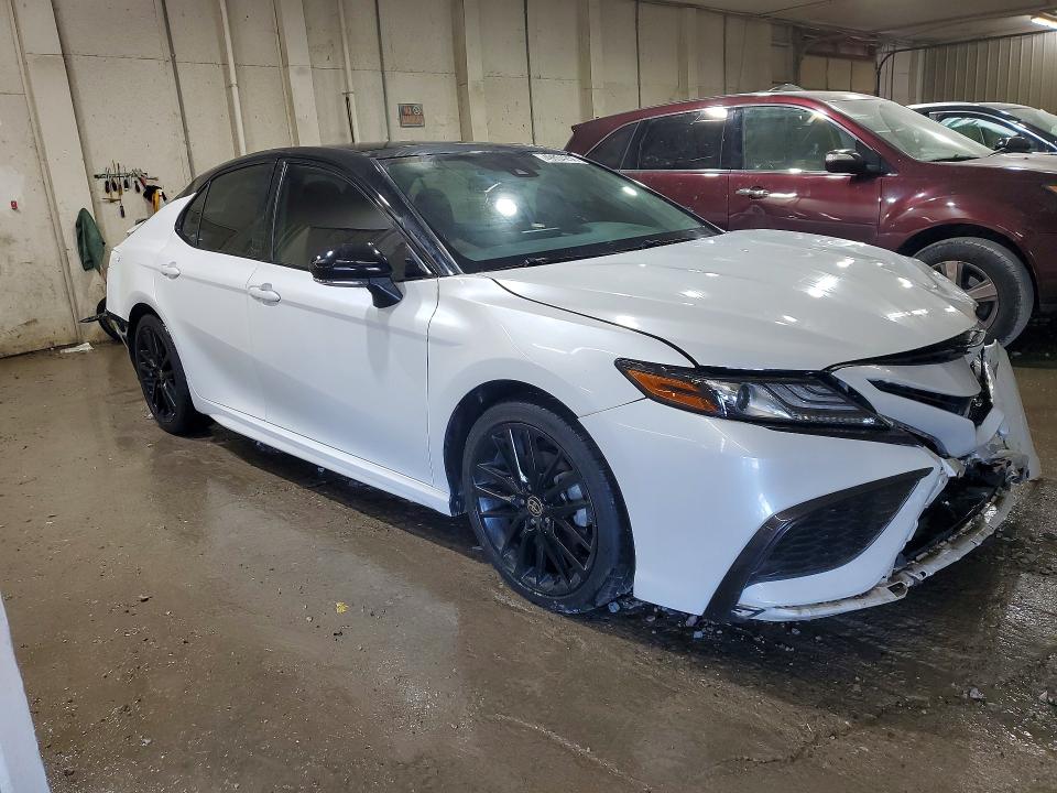 Продажа на аукционе авто 2021 Toyota Camry, vin: 4T1K61AK2MU467847, номер лота: 49654256