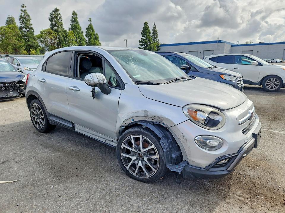 Продаж на аукціоні авто 2016 Fiat 500x, vin: ZFBCFXET8GP385173, номер лоту: 49441866