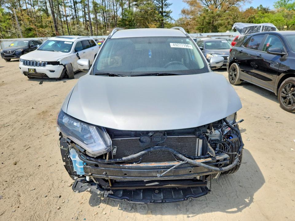 49277196 :رقم المزاد ، KNMAT2MV0HP505715 vin ، 2017 Nissan Rogue مزاد بيع