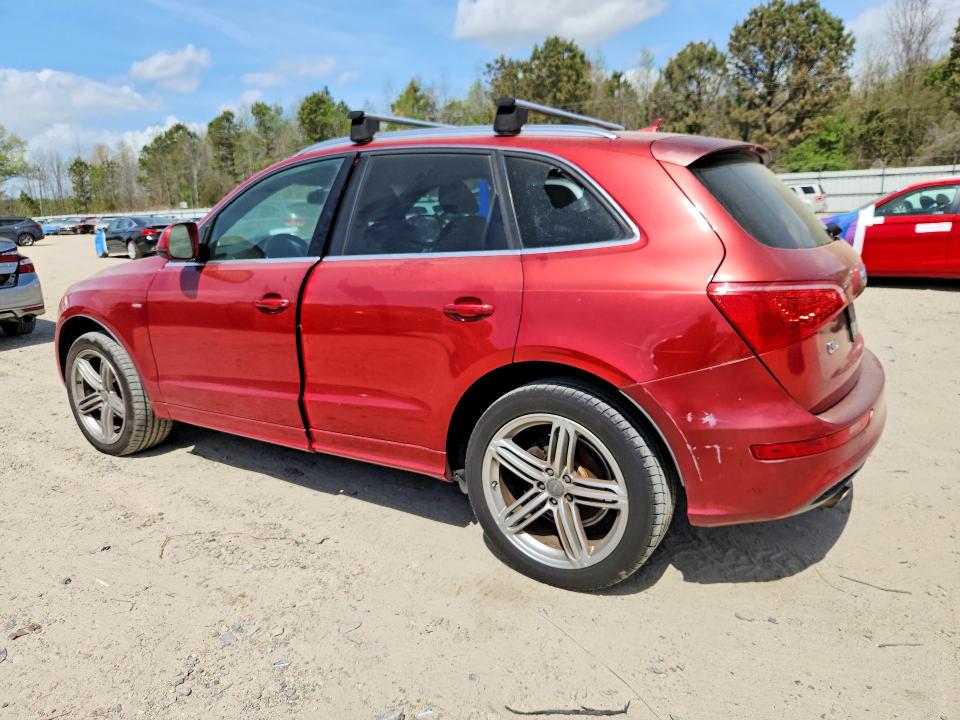 48616866 :رقم المزاد ، WA1WKAFP8AA030142 vin ، 2010 Audi Q5 مزاد بيع
