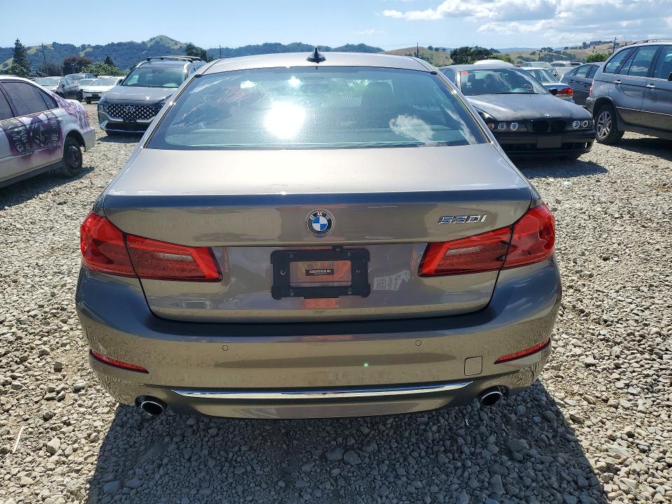 51851206 :رقم المزاد ، WBAJA5C3XHWA34816 vin ، 2017 Bmw 530 مزاد بيع