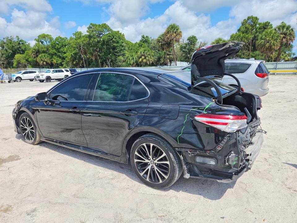 Продажа на аукционе авто 2018 Toyota Camry, vin: 4T1B11HKXJU111694, номер лота: 51433486