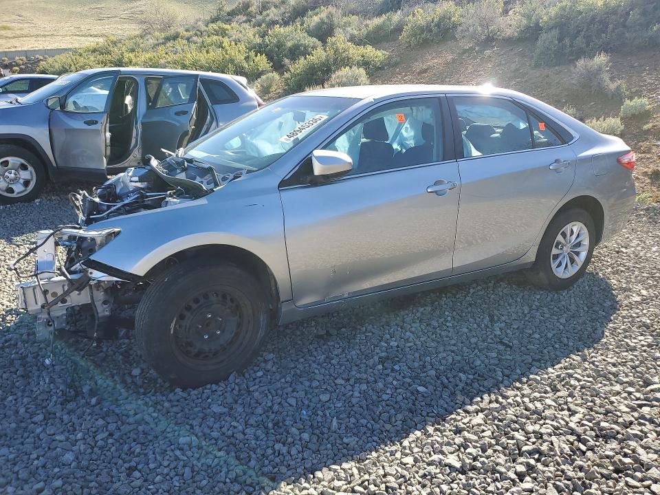 2015 Toyota Carmy მანქანა იყიდება აუქციონზე, vin: 4T4BF1FK8FR449189, აუქციონის ნომერი: 48945336