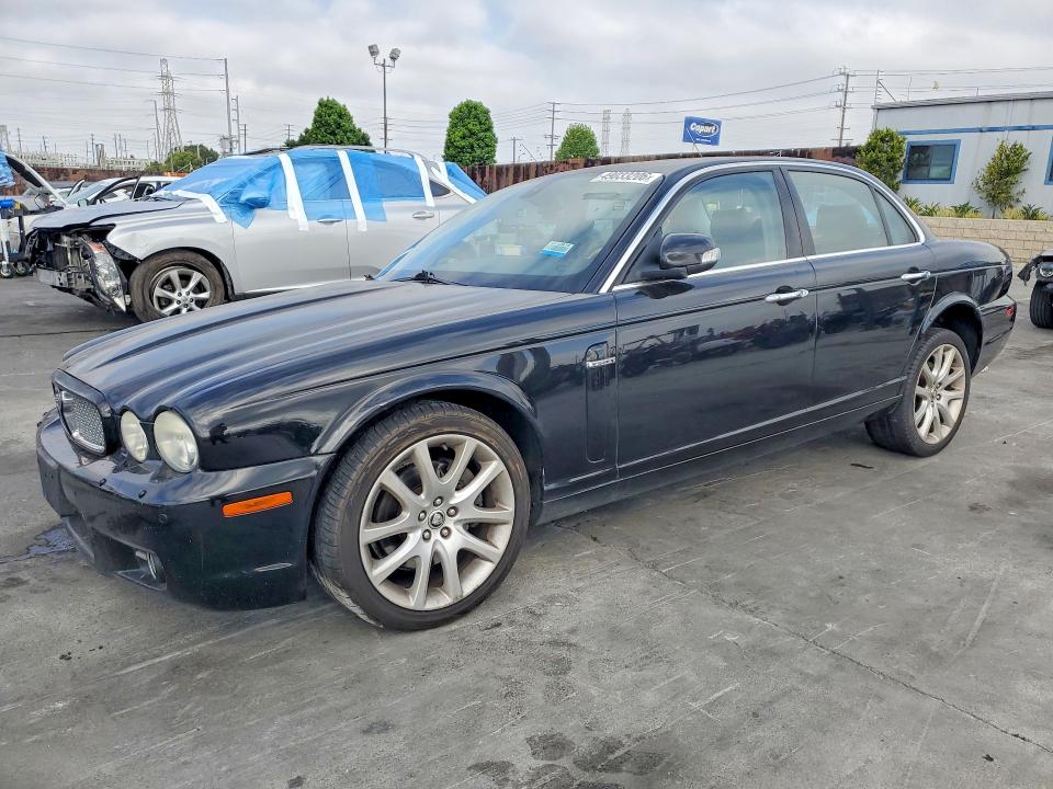 Продаж на аукціоні авто 2008 Jaguar Xj8, vin: SAJWA71BX8SH26257, номер лоту: 49033206