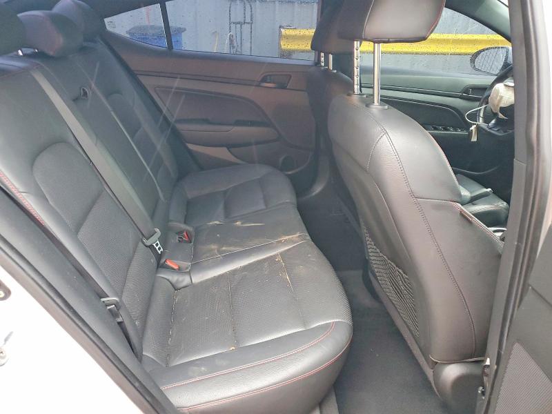 50084026 :رقم المزاد ، KMHD04LBXJU503644 vin ، 2018 Hyundai Elantra مزاد بيع