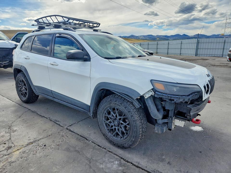 2019 Jeep Cherokee მანქანა იყიდება აუქციონზე, vin: 1C4PJMBX0KD186468, აუქციონის ნომერი: 49683556