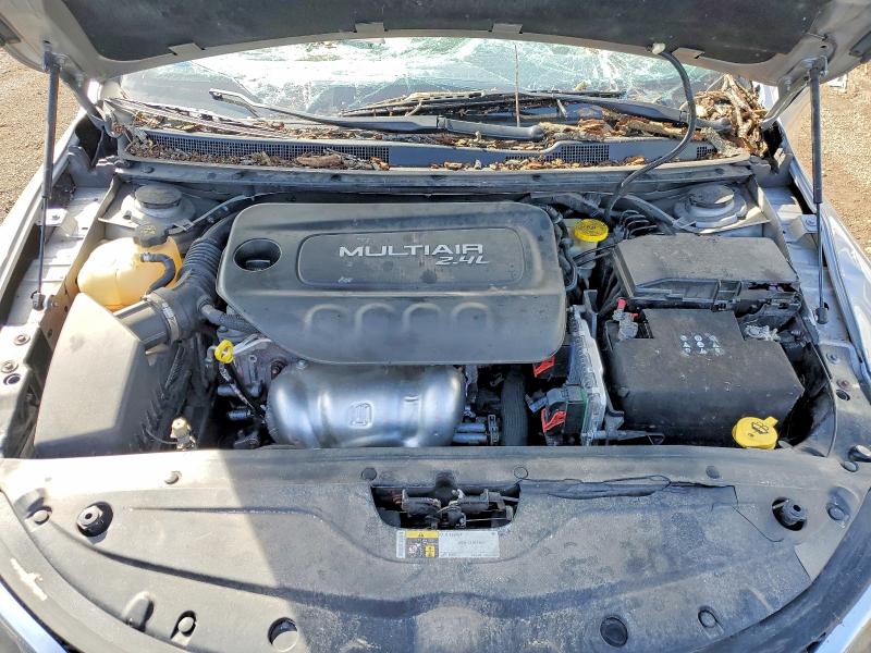 Продажа на аукционе авто 2015 Chrysler 200, vin: 1C3CCCAB1FN701930, номер лота: 49182456
