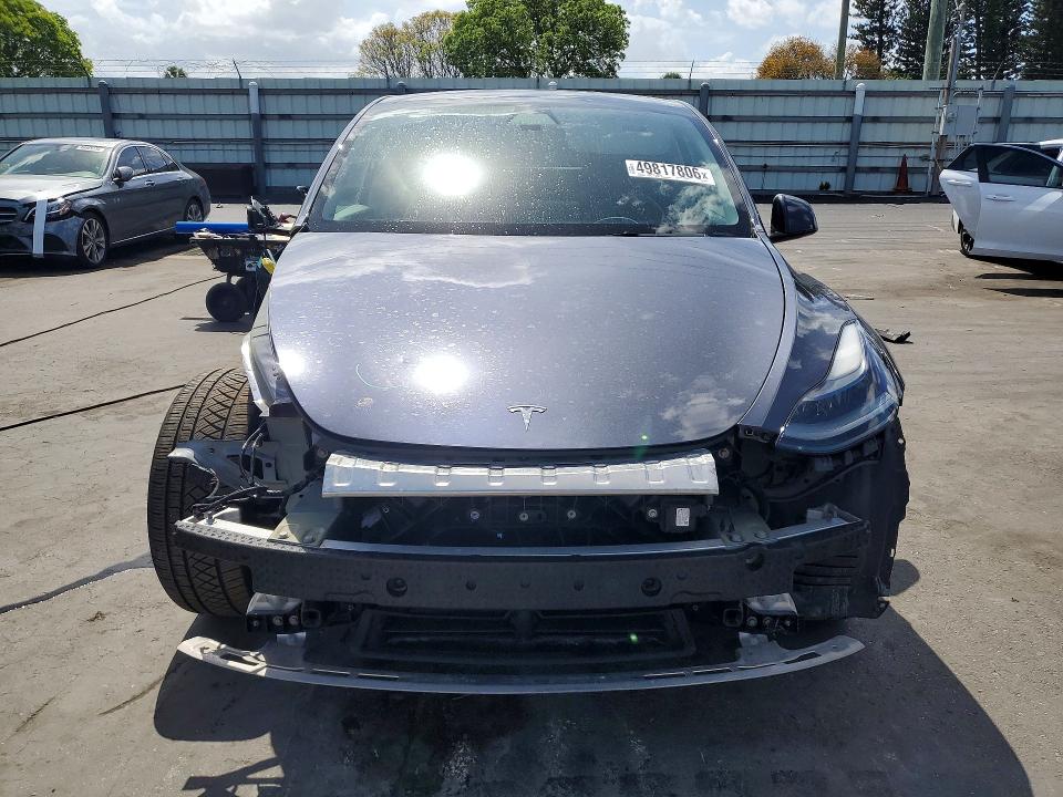2022 Tesla Model Y მანქანა იყიდება აუქციონზე, vin: 7SAYGDEF8NF379635, აუქციონის ნომერი: 49817806