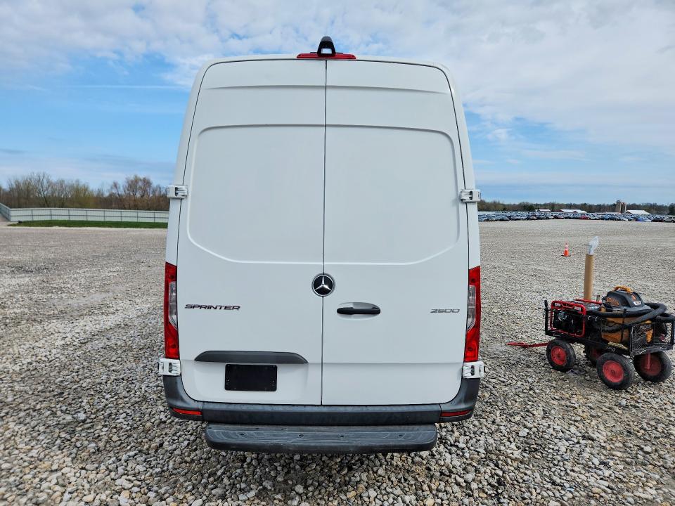 Продаж на аукціоні авто 2021 Mercedes Benz Sprinter, vin: W1Y4DCHY8MT047102, номер лоту: 49778896