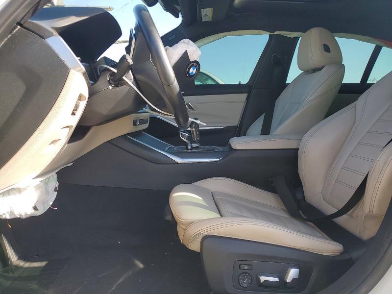 50158596 :رقم المزاد ، 3MW5R1J06M8B63566 vin ، 2021 Bmw 330i مزاد بيع