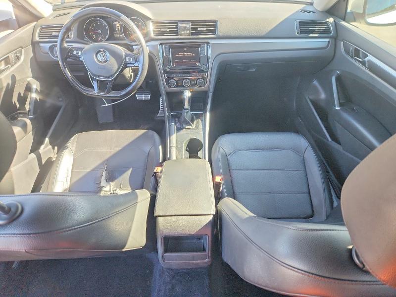 51098106 :رقم المزاد ، 1VWAA7A31JC032312 vin ، 2018 Volkswagen Passat مزاد بيع