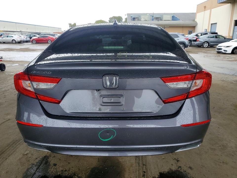 Aukcja sprzedaży 2018 Honda Accord, vin: 1HGCV1F11JA243740, numer aukcji: 50523106