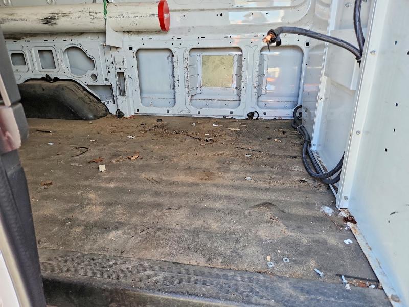 Продажа на аукционе авто 2015 Ford Transit, vin: 1FTNE1ZM3FKA18377, номер лота: 51618976