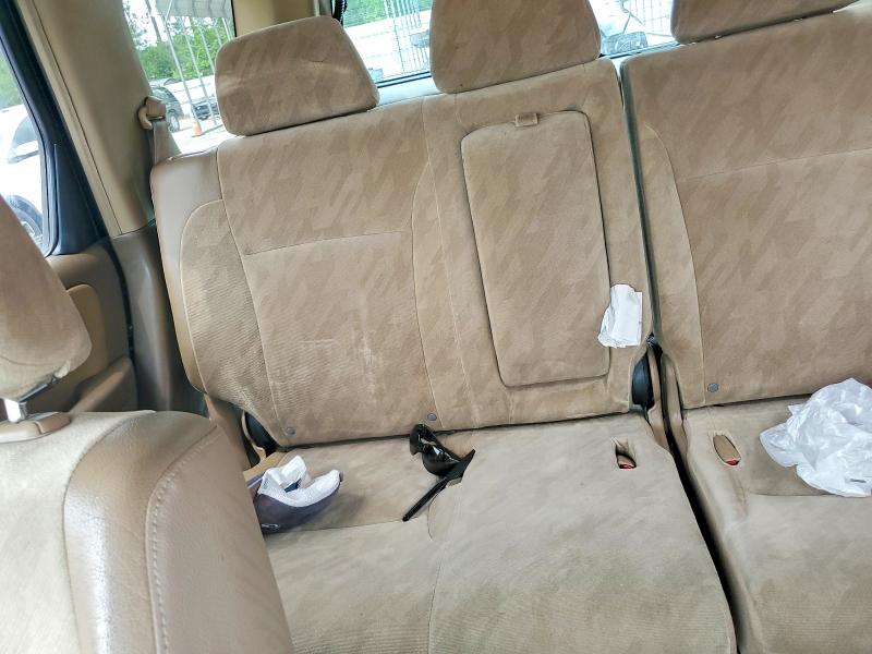 2002 Honda Cr-v მანქანა იყიდება აუქციონზე, vin: JHLRD78812C017568, აუქციონის ნომერი: 51863476