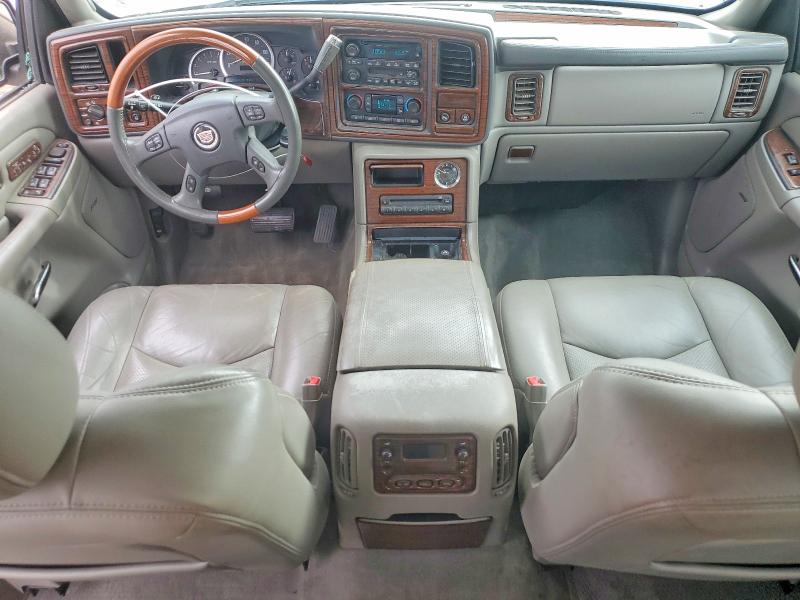 2004 Cadillac Escalade მანქანა იყიდება აუქციონზე, vin: 3GYEK62N64G135586, აუქციონის ნომერი: 47731066