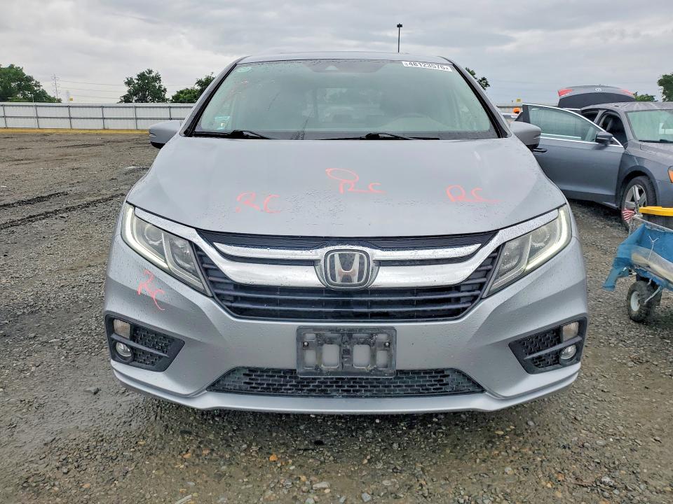 48123576 :رقم المزاد ، 5FNRL6H78KB003557 vin ، 2019 Honda Odyssey مزاد بيع