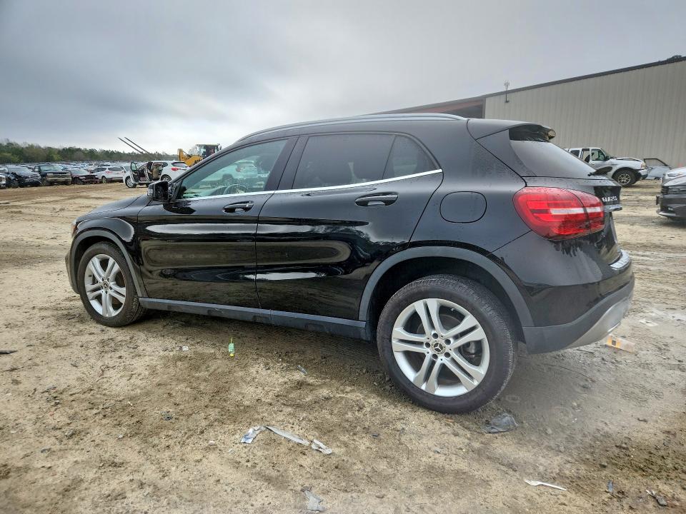 47447916 :رقم المزاد ، WDCTG4GB2LU021530 vin ، 2020 Mercedes-benz Gla مزاد بيع