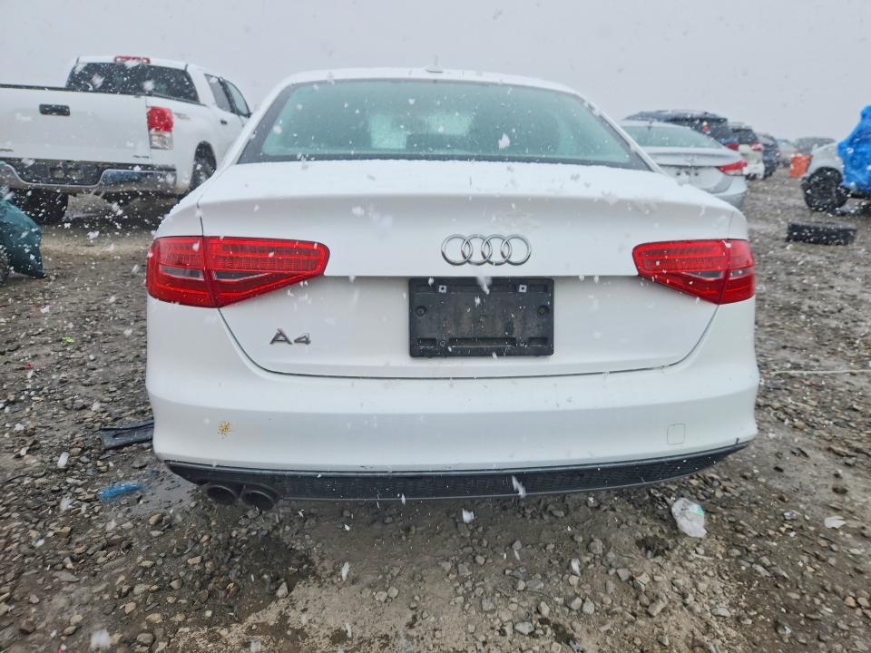 50277416 :رقم المزاد ، WAUAFAFL4FN020111 vin ، 2015 Audi A4 مزاد بيع