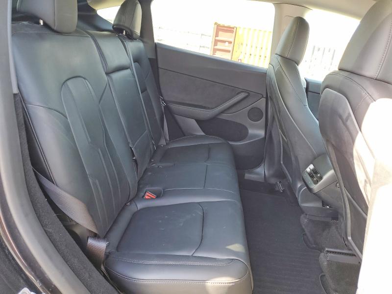 2024 Tesla Model Y მანქანა იყიდება აუქციონზე, vin: 7SAYGDEE8RF081616, აუქციონის ნომერი: 51201046