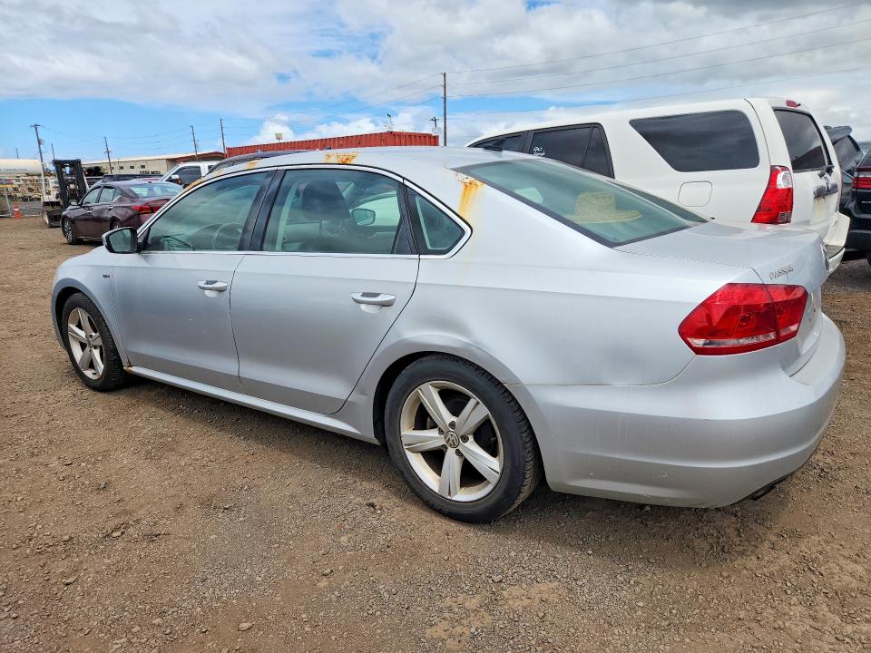 2015 Volkswagen Passat მანქანა იყიდება აუქციონზე, vin: 1VWAT7A37FC119410, აუქციონის ნომერი: 48172286