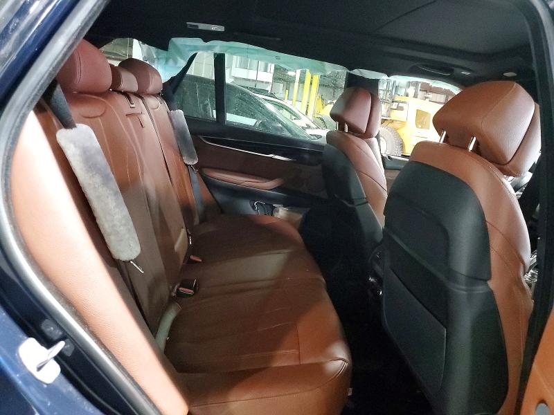 51793876 :رقم المزاد ، 5UXKR6C52H0J83808 vin ، 2017 Bmw X5 مزاد بيع