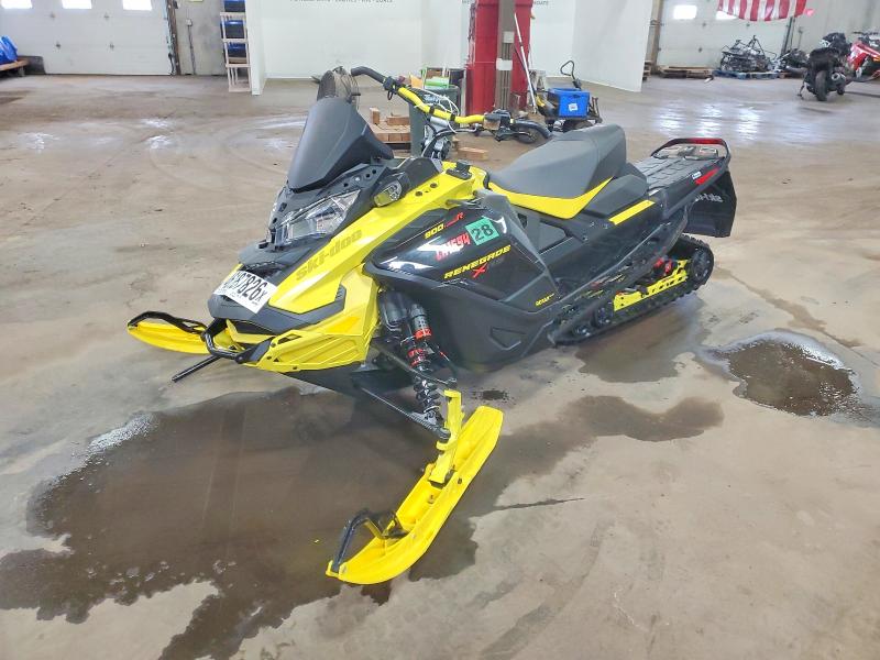 2022 Ski-doo Renegade Xrs მანქანა იყიდება აუქციონზე, vin: 2BPSDBNF6NV000028, აუქციონის ნომერი: 46187826