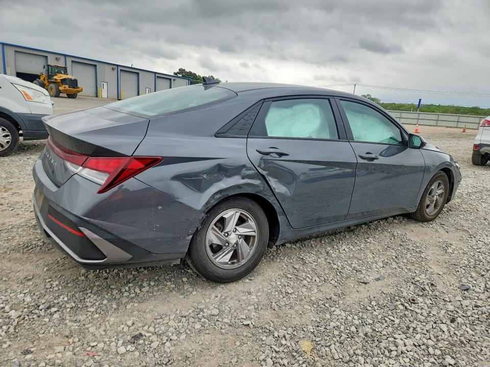 2024 Hyundai Elantra მანქანა იყიდება აუქციონზე, vin: KMHLL4DG2RU801257, აუქციონის ნომერი: 49771696
