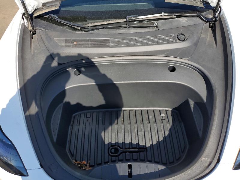 Продаж на аукціоні авто 2023 Tesla Model 3, vin: 5YJ3E1EBXPF695517, номер лоту: 49668856