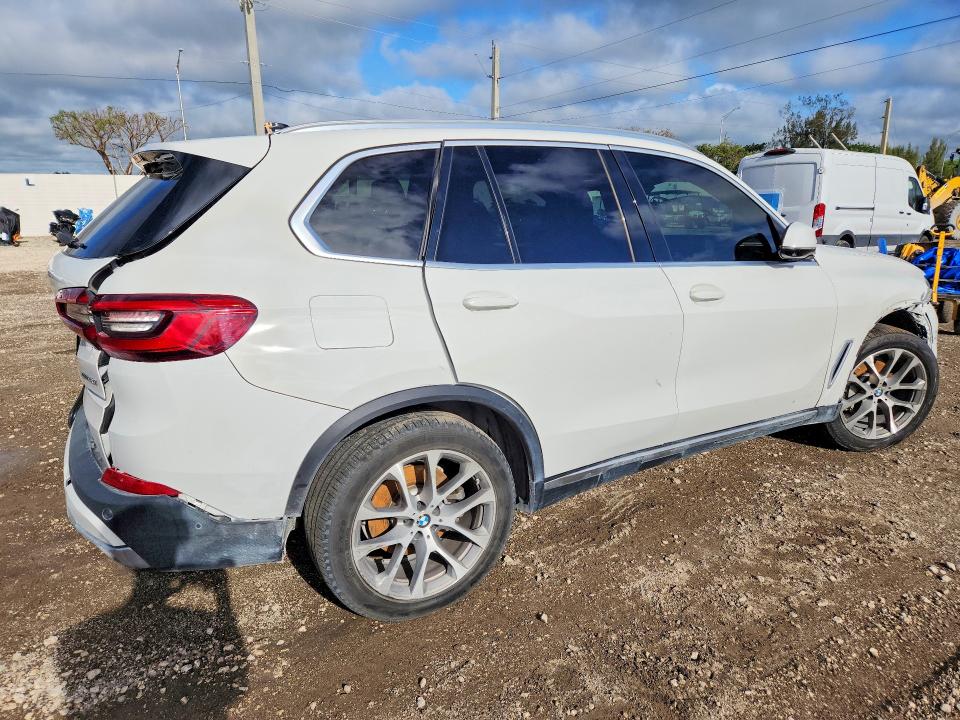 49096506 :رقم المزاد ، 5UXCR6C58KLL13648 vin ، 2019 Bmw X5 مزاد بيع