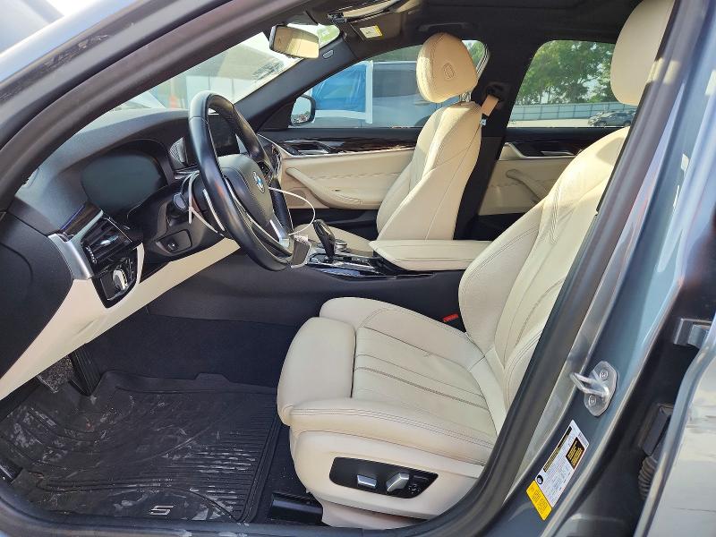 49638336 :رقم المزاد ، WBAJR3C01LCD00236 vin ، 2020 Bmw 530 مزاد بيع
