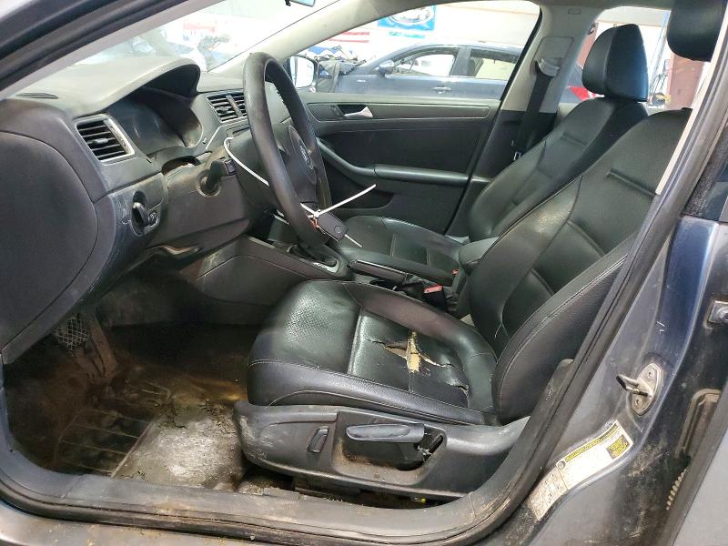 50683026 :رقم المزاد ، 3VWD17AJXEM403564 vin ، 2014 Volkswagen Jetta مزاد بيع