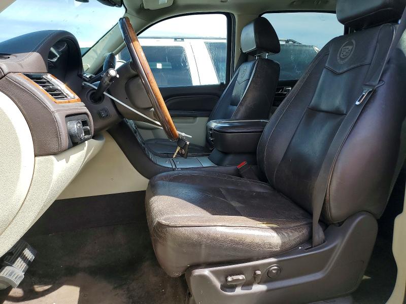 50620226 :رقم المزاد ، 1GYS4KEFXBR203668 vin ، 2011 Cadillac Escalade مزاد بيع