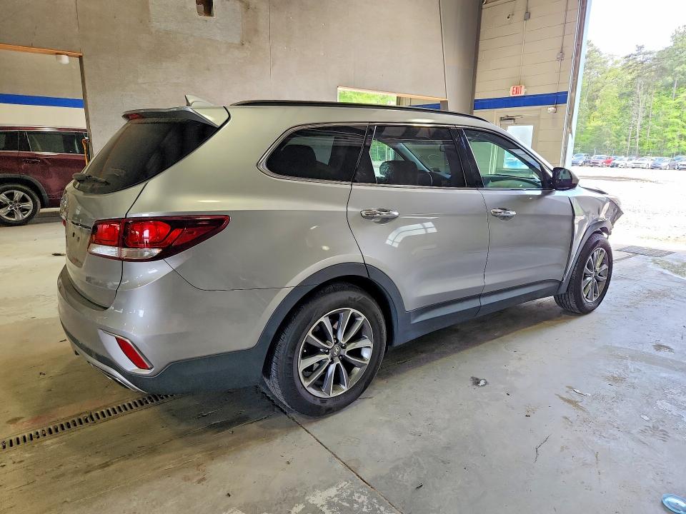 Продажа на аукционе авто 2018 Hyundai Santa Fe, vin: KM8SM4HF3JU273761, номер лота: 50633066