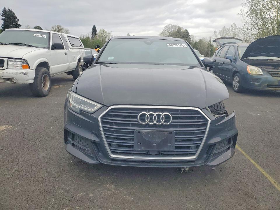 48791246 :رقم المزاد ، WAUHUHFF4H1056589 vin ، 2017 Audi A3 مزاد بيع
