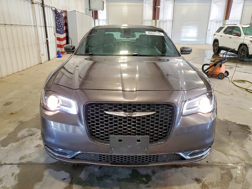 Продаж на аукціоні авто 2015 Chrysler 300, vin: 2C3CCAGG1FH820514, номер лоту: 49437176