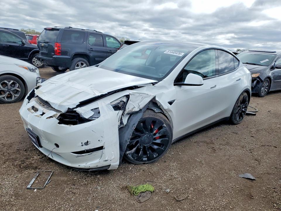 51440426 :رقم المزاد ، 5YJYGDEF0MF239977 vin ، 2021 Tesla Model Y مزاد بيع