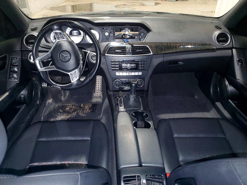 2012 Mercedes-benz C მანქანა იყიდება აუქციონზე, vin: WDDGF8FB4CA686925, აუქციონის ნომერი: 41611466