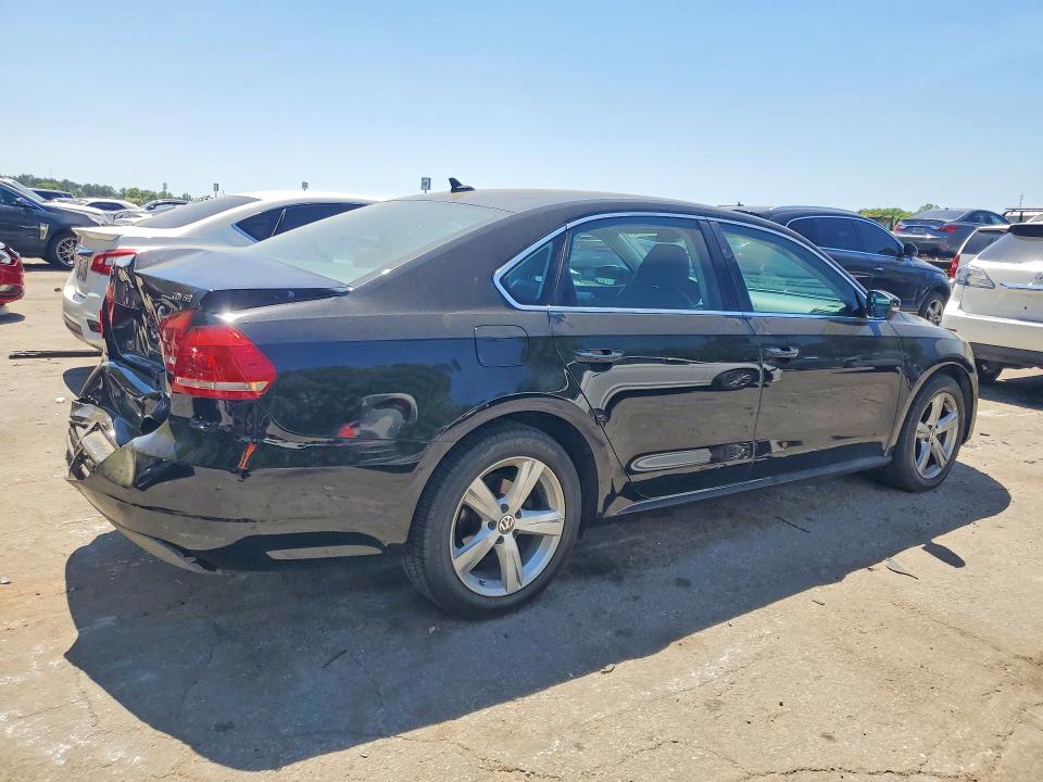 2013 Volkswagen Passat მანქანა იყიდება აუქციონზე, vin: 1VWBN7A38DC100442, აუქციონის ნომერი: 49807016